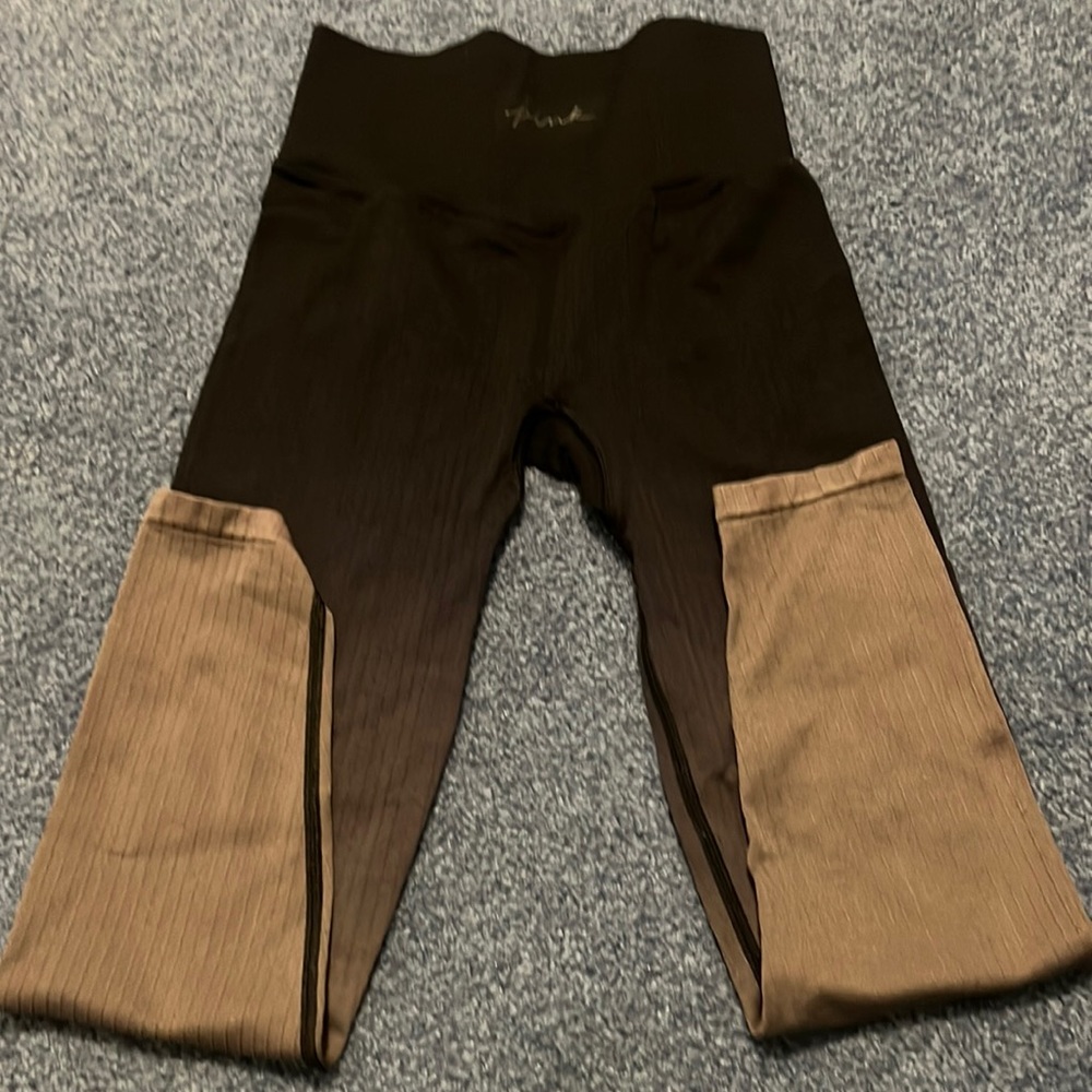 VS PINK PANTS